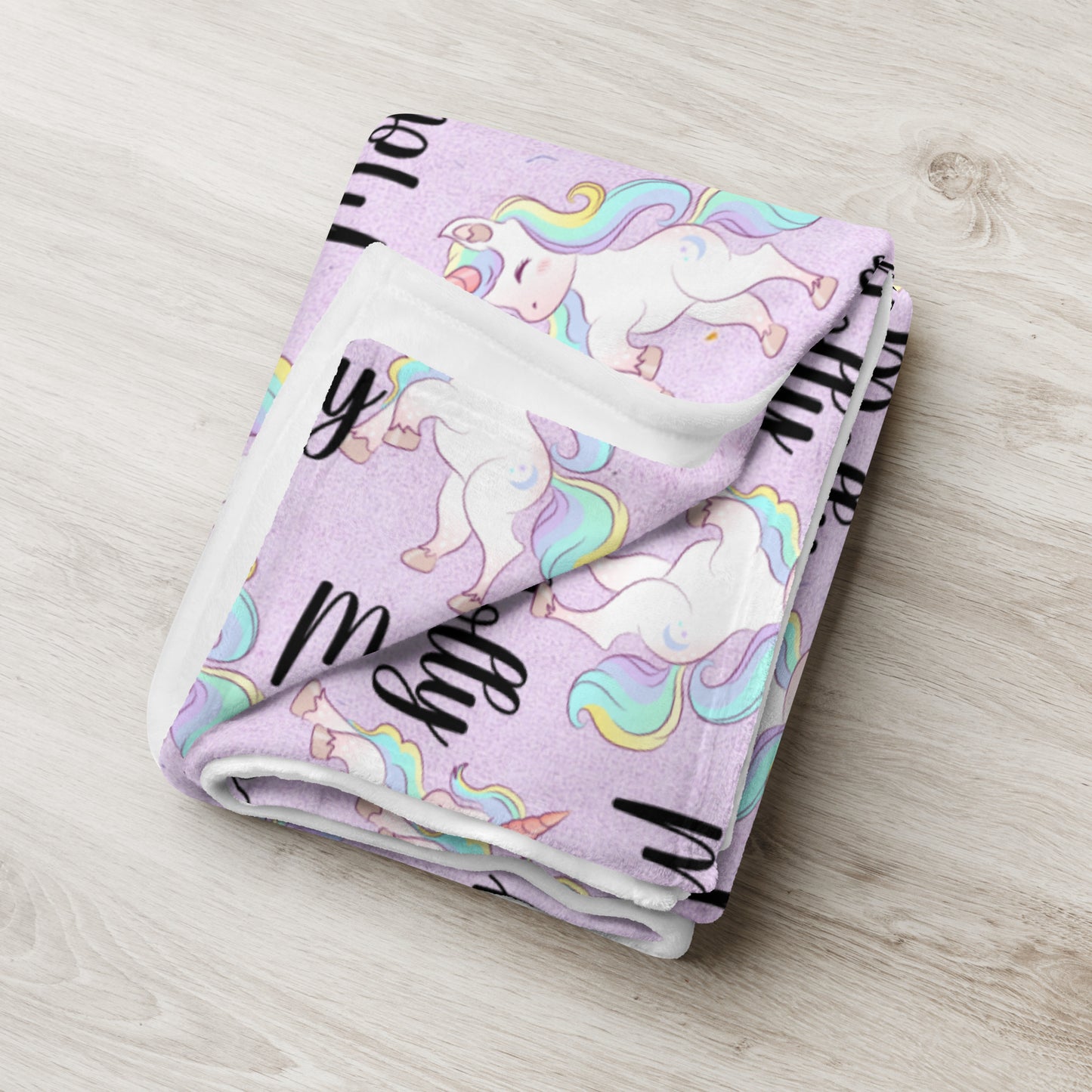 Personalize Girls Unicorn Blanket – Soft and Cozy Fleece Throw – Magical Unicorn Design for Kids – Perfect Gift for GirlsThrow Blanket